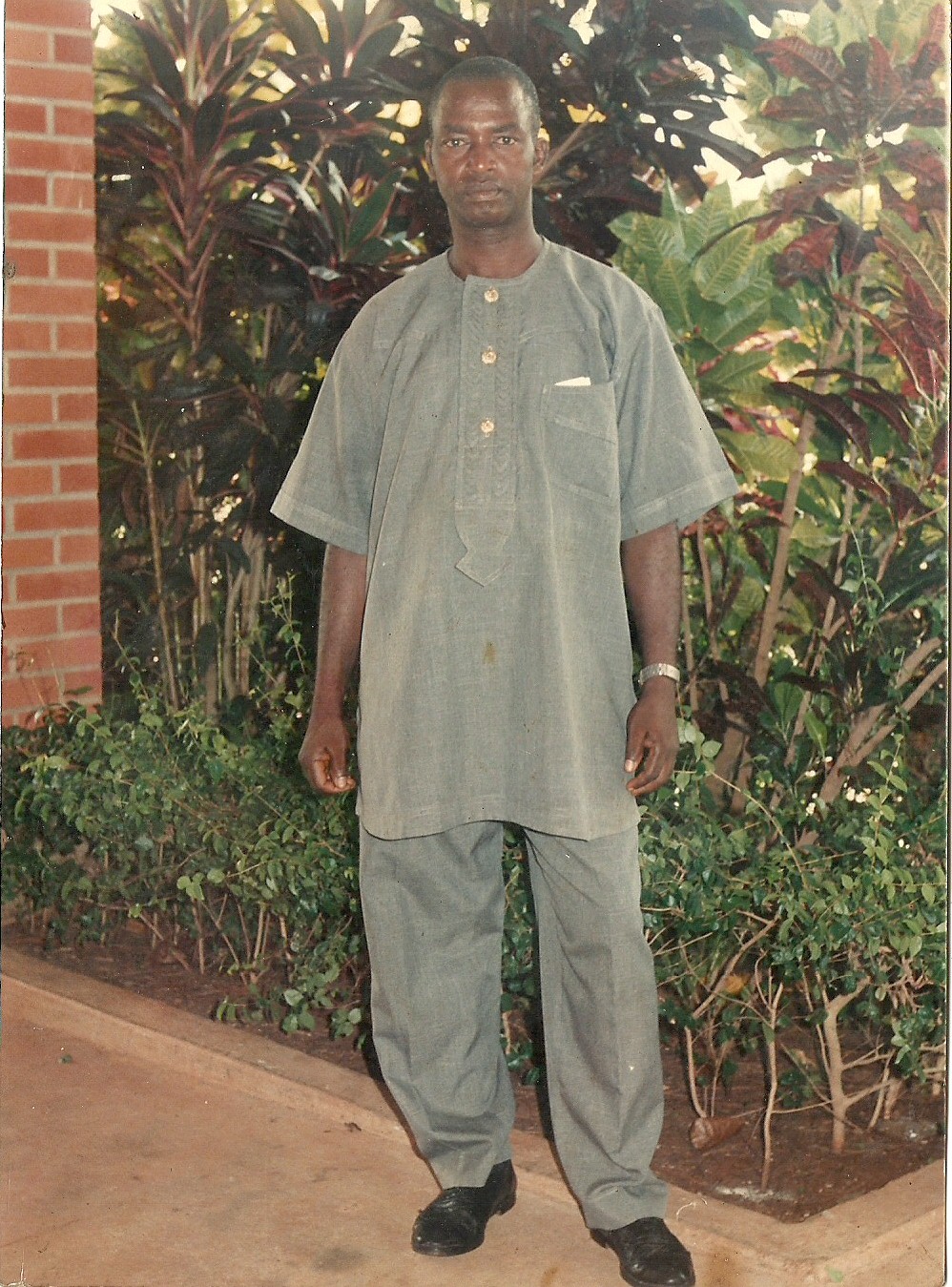 ONYE OMA0001
